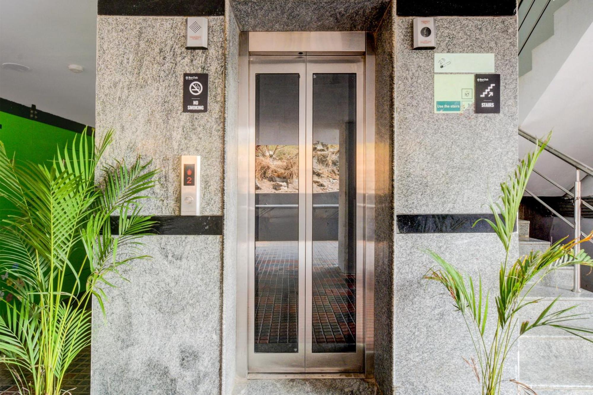 Hotel O Bee Oak Gachibowli Exterior foto